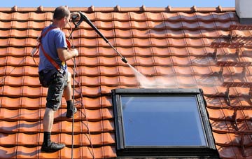 roof cleaning Thorpe Underwood